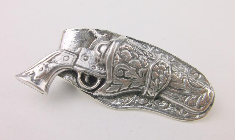 Gorgeous Heavy Antique Sterling Old West Pistol Pendant: Guaranteed Solid 925 Sterling Silver, in Excellent Condition