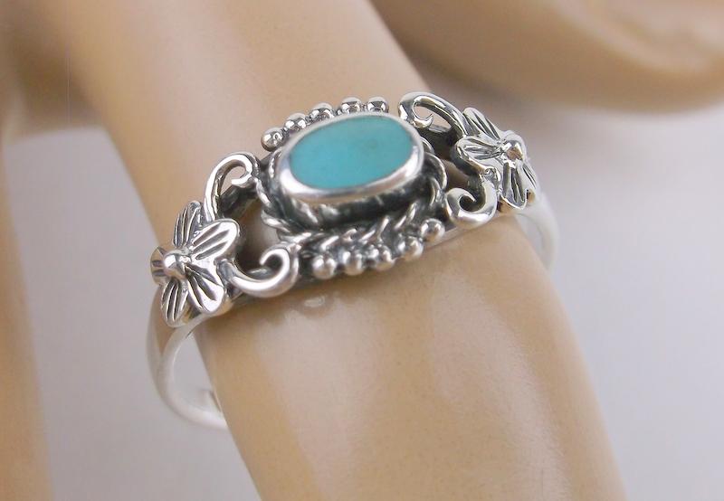New Sterling Silver Turquoise Ring 8 (1 of 1)