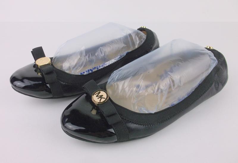 Stunning Michael Kors Leather Flats Size 8: excellent condition