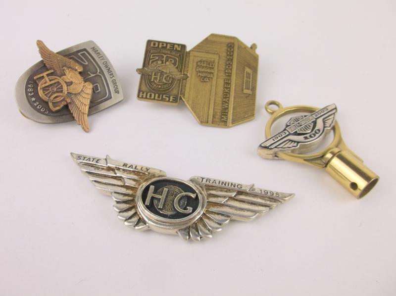 4 Large Harley Davidson Motorcycle Pins (1 of 2)