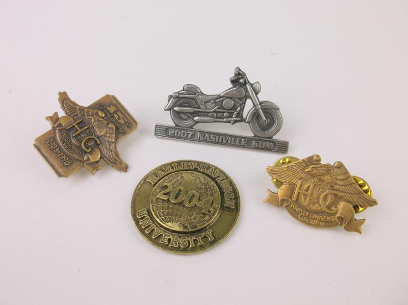 4 Large Harley Davidson Motorcycle Pins (1 of 2)