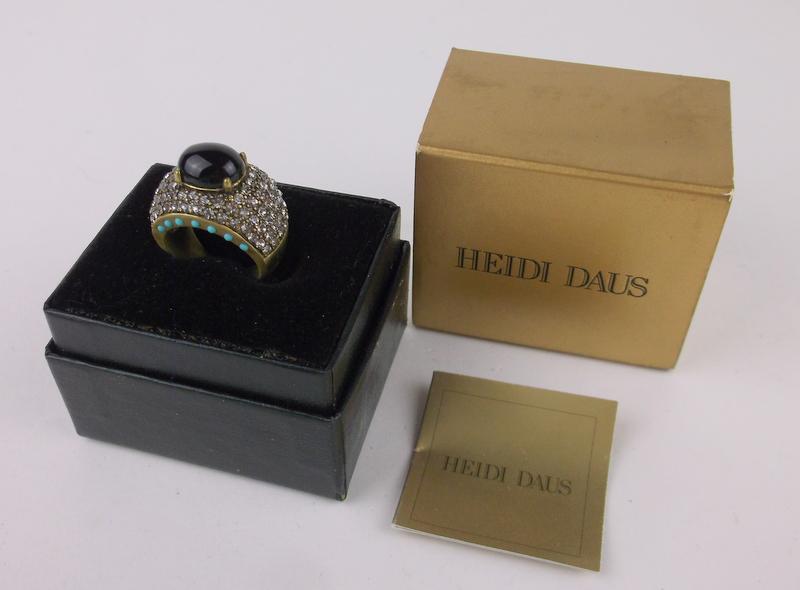 New Heidi Daus Huge Crystal Ring Size 8 Boxed (1 of 3)