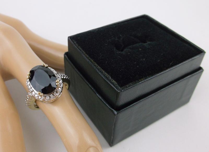 New Sterling 10ct black Obsidian Ring Size 7 Boxed (1 of 3)
