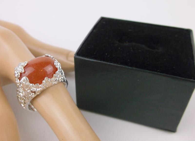 New Boxed Sterling Silver Orange Jade Ring 9 (1 of 3)