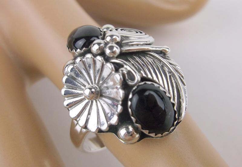 Stunning Heavy Navajo Sterling Silver Onyx Ring 7 Thick (1 of 5)