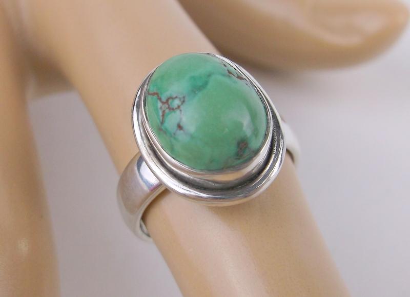 Stunning Vint Thick Sterling Silver Turquoise Ring 5 (1 of 2)