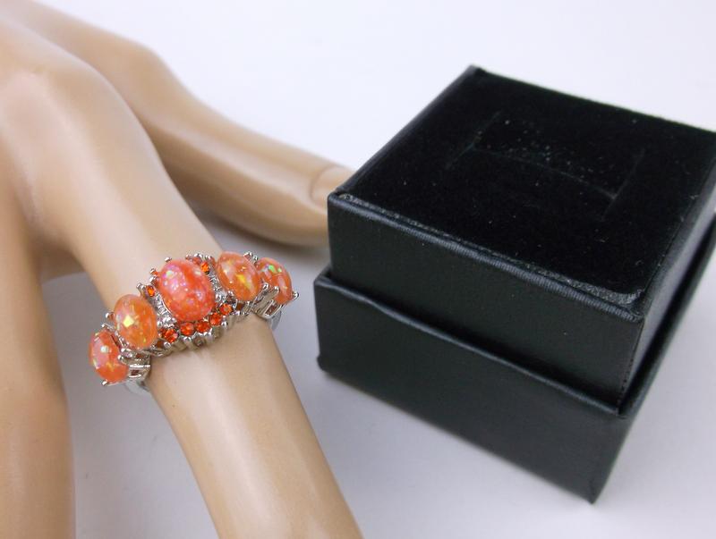 New boxed orange Stone Ring Size 6.5 (1 of 2)