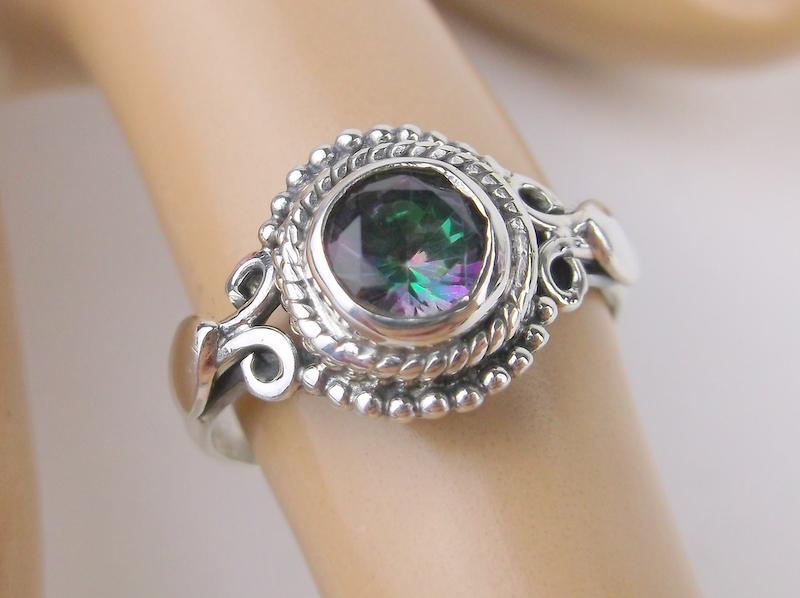 New Sterling Silver Rainbow Topaz Ring Size 6 (1 of 2)