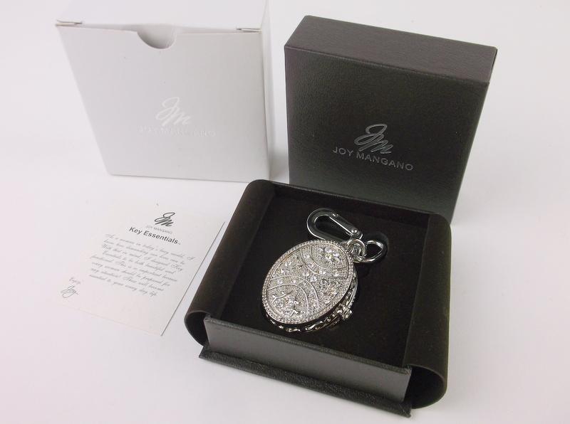 New Boxed Joy Mangano Poison Pill Box Keychain (1 of 4)