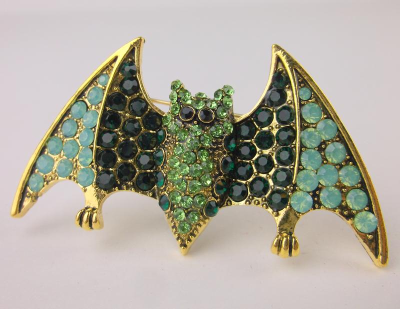 Stunning Enameled Rhinestone Bat Brooch (1 of 1)