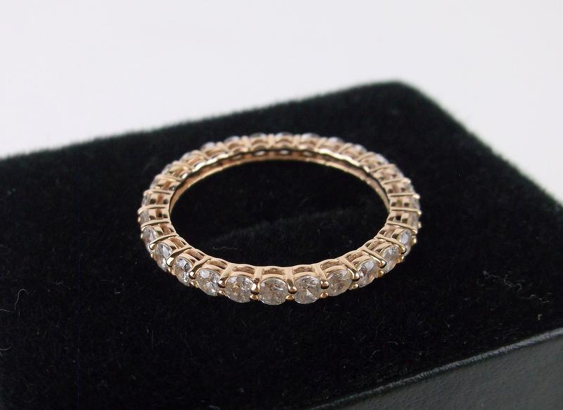 New Boxed 14kt Gold White Stone Surround Ring 9 (1 of 2)