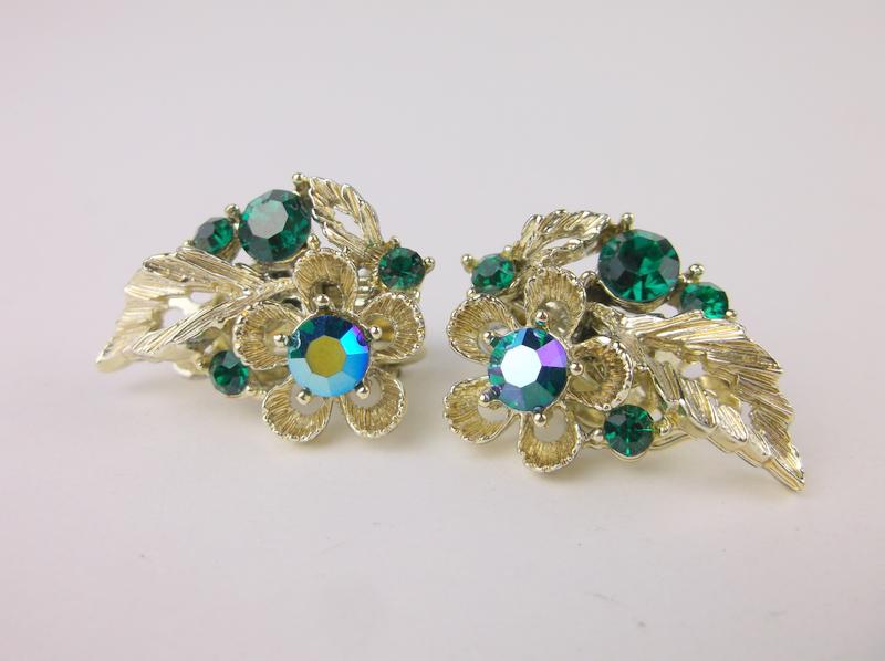 Stunning Antique Lisner Rhinestone Earrings (1 of 2)