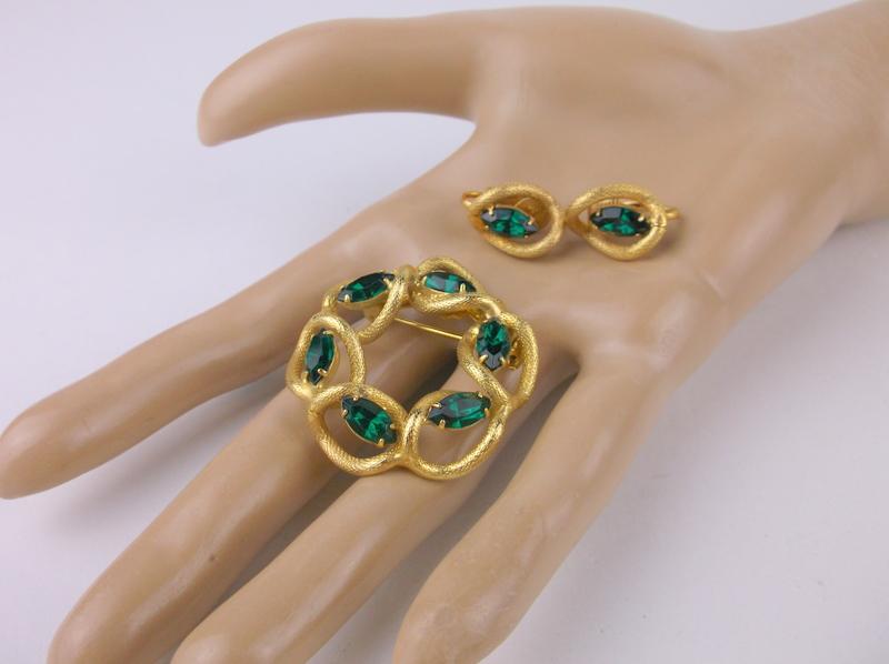 Stunning Antique Rhinestone Brooch Earrings Set (1 of 2)