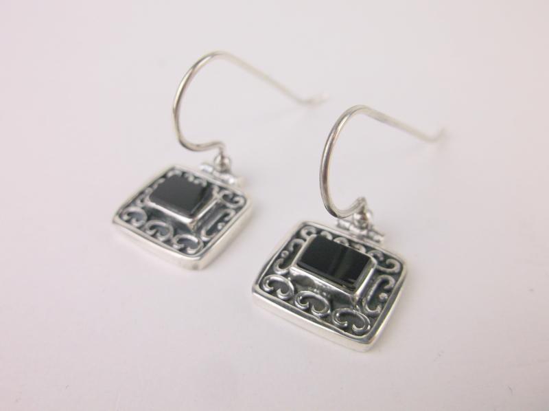 Stunning Sterling Silver Onyx Drop Earrings (1 of 1)