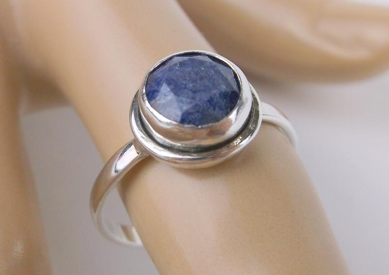 New Sterling Silver 2ct Genuine Sapphire Ring 8 (1 of 1)