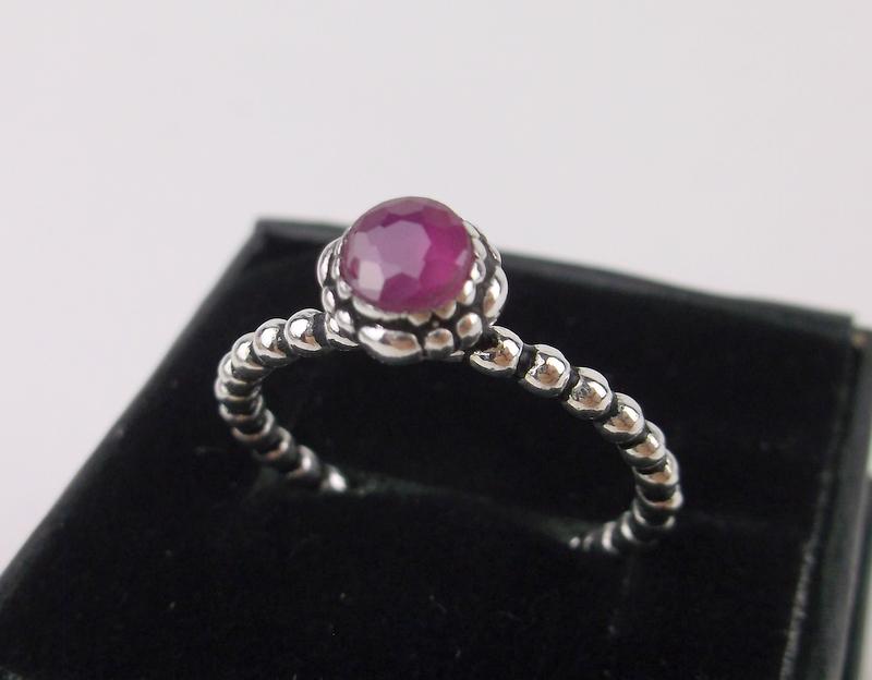 New Boxed Sterling Silver Ruby Ring Size 9 (1 of 2)
