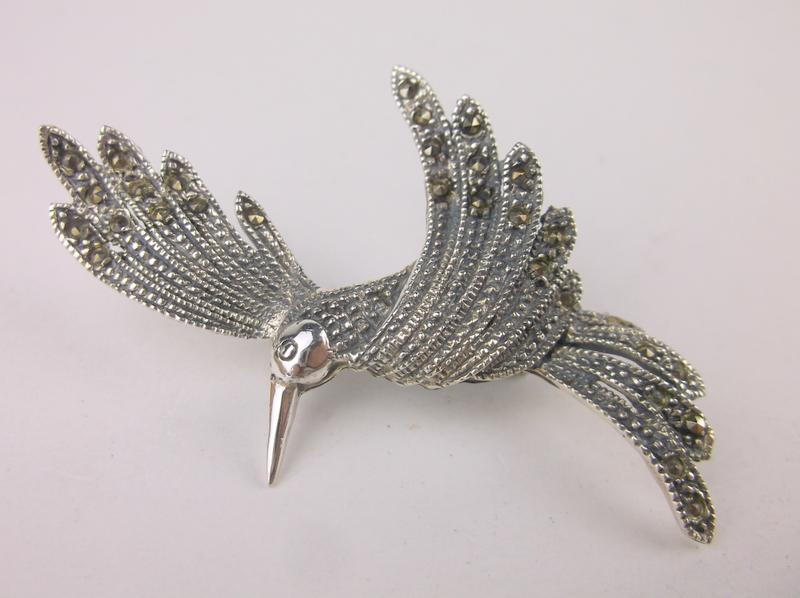Stunning Sterling Silver Marcasite Bird Brooch: Guaranteed Solid 925 Sterling Silver, in Excellent Condition