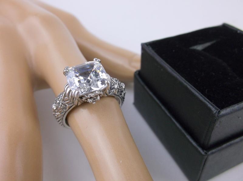 Boxed Judith Ripka Sterling Fleur De Lis Ring 6 (1 of 5)