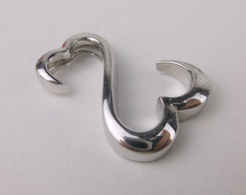 Large Jane Seymour Sterling Open Hearts Pendant: Guaranteed Solid 925 Sterling Silver, in Excellent Condition