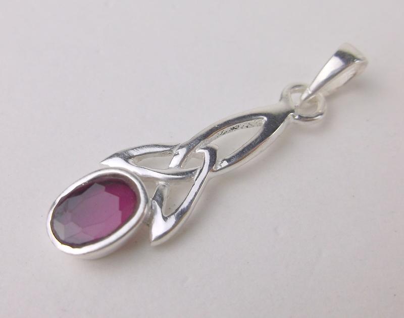 New Sterling Silver Keltic Ruby Knot Pendant (1 of 1)