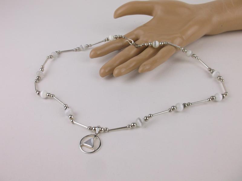 Stunning Vintage Sterling Silver MOP Necklace 22" (1 of 4)