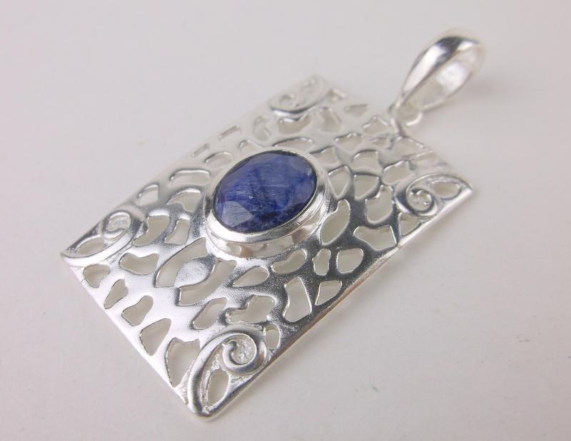 New Large Sterling Silver 1ct Sapphire Pendant (1 of 1)