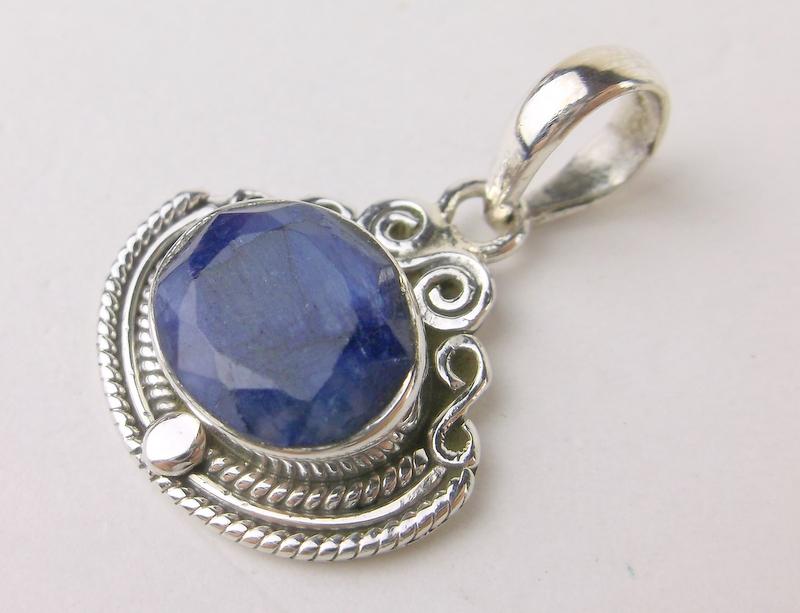 New Sterling Silver 3ct Sapphire Pendant (1 of 1)