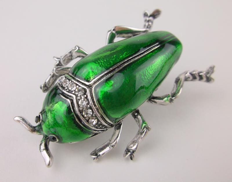 Stunning Enameled Rhinestone Beetle Brooch Insect (1 of 1)