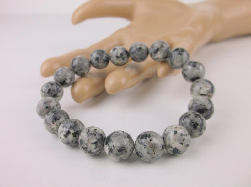 New Healing Genuine Sesame Black Dacite Bracelet Large: new condition