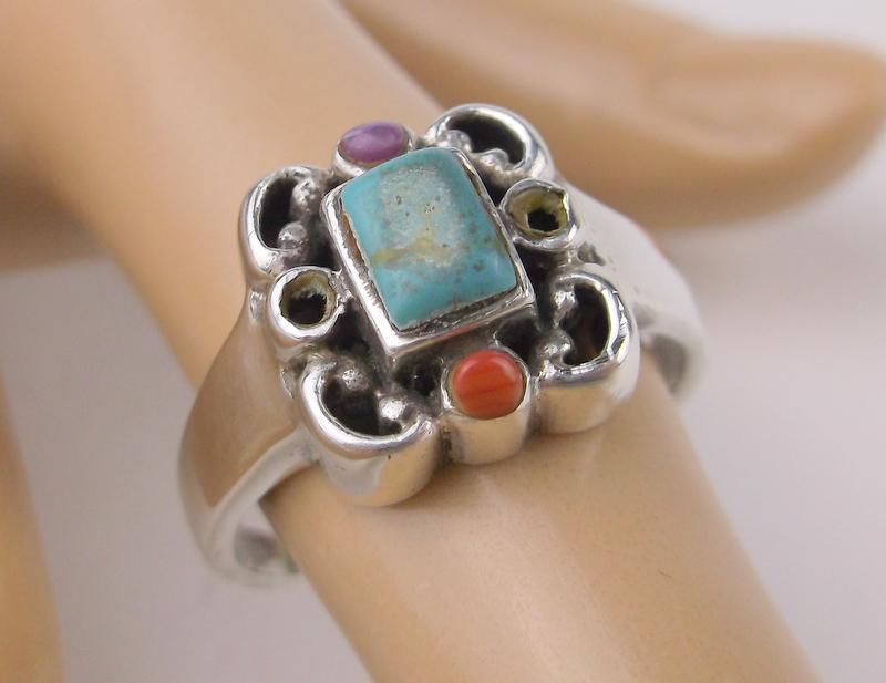 Gorgeous Sterling Silver Turquoise Ring Size 9 (1 of 1)