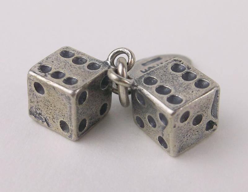 Gorgeous Vintage Sterling Silver Dice Charm Pendant (1 of 1)