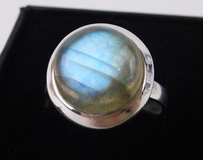 New Boxed Sterling Silver Labradorite Ring Size 7.5 (1 of 2)