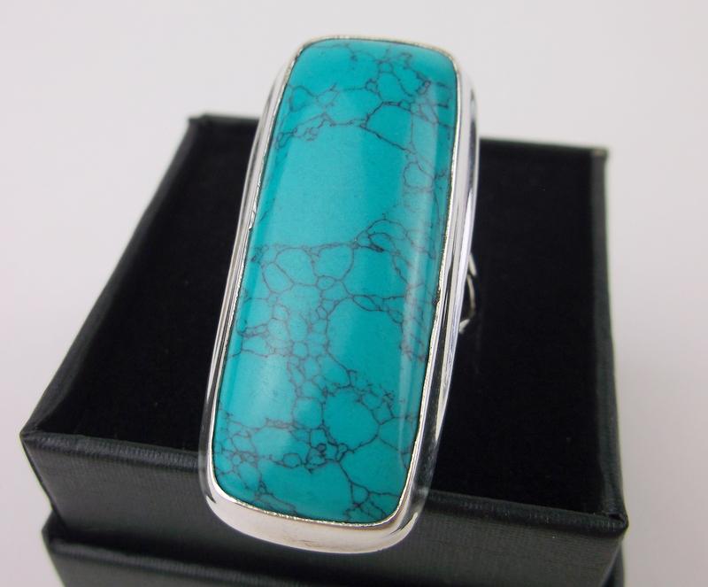 New Boxed Huge Sterling Silver Turquoise Ring 8 (1 of 2)