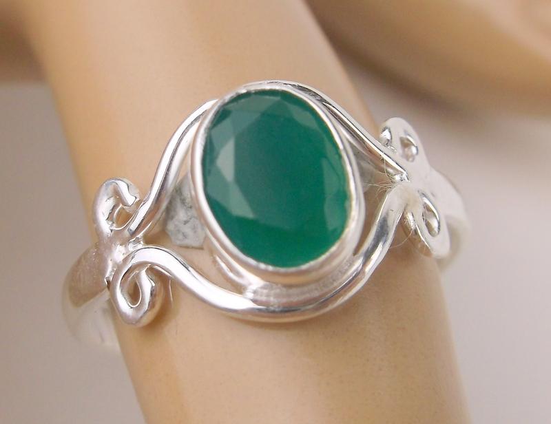 New Sterling Silver 1ct Emerald Ring Size 8 (1 of 1)