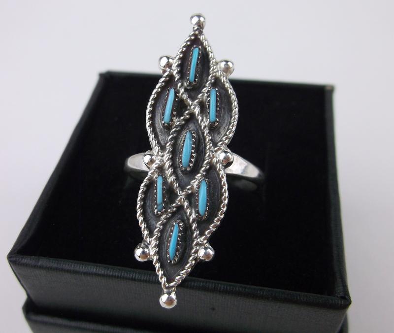 Lorna Makkee Zuni Sterling Silver Turquoise Ring 7 (1 of 2)