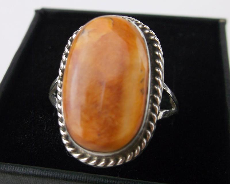 Victor Thompson Navajo Sterling Spiny Oyster Ring 10.5 (1 of 2)