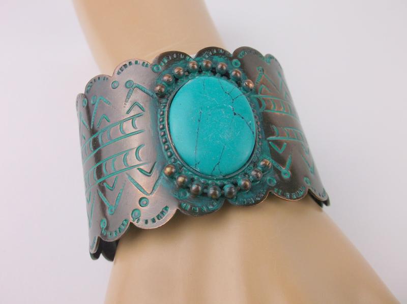 Stunning Large Southwestern Cuff Bracelet (1 of 2)