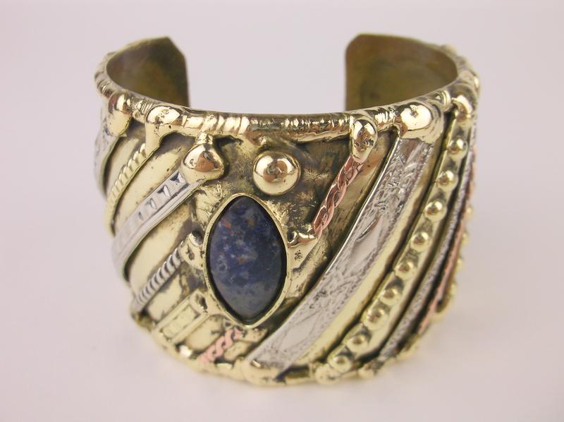 Stunning Huge Vintage Brass Lapis Cuff Bracelet (1 of 4)