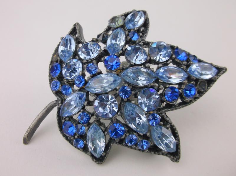 Stunning Antique Large Austria Rhinestone Brooch (1 of 2)