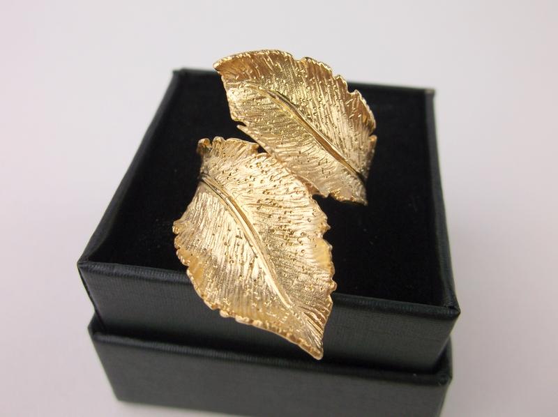New Boxed Gold Over Sterling Italian Leaf Ring Size 9 (1 of 3)