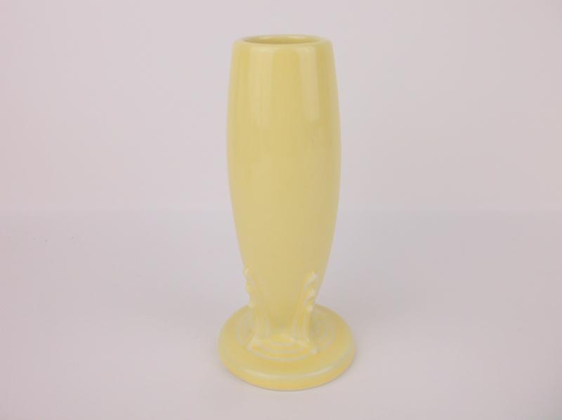 Stunning Fiesta Ware Yellow Vase: excellent condition