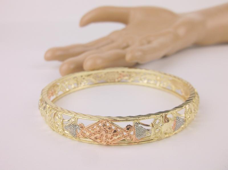 Stunning Ornate Bangle Bracelet (1 of 1)