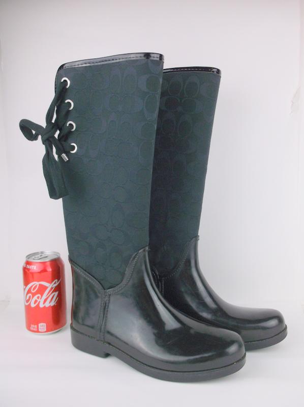 Stunning Coach Rainboots Size 8 (1 of 10)