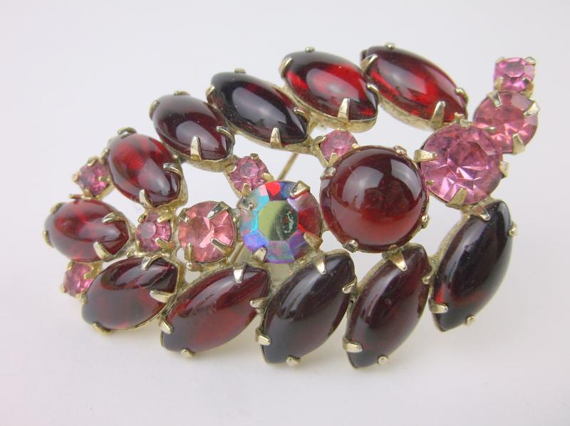 Stunning Large Antique Weiss Rhinestone Brooch (1 of 3)