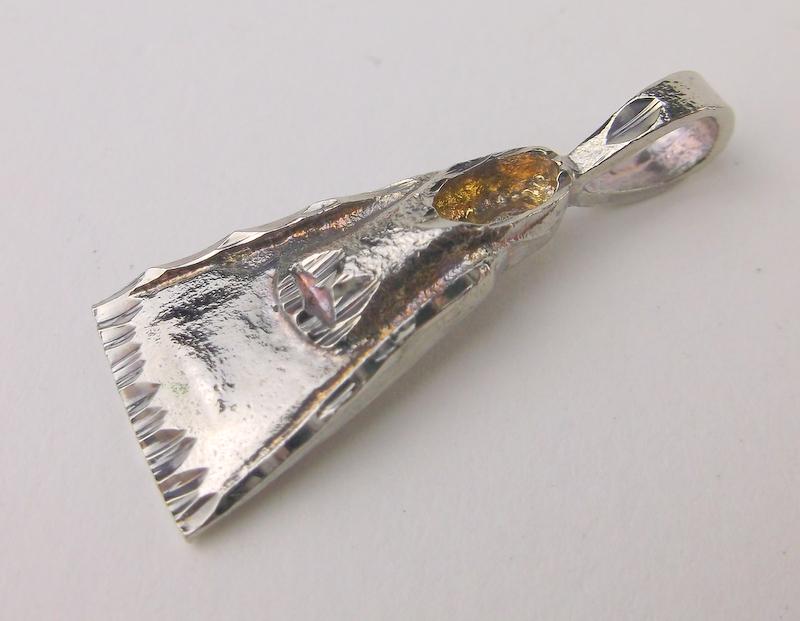 Stunning Vintage Sterling Silver Diver Fin Pendant: Guaranteed Solid 925 Sterling Silver, in Excellent Condition