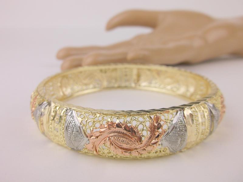 Stunning Large Ornate Bangle Bracelet (1 of 1)