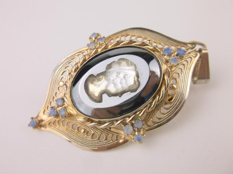 Stunning Large Antique 1950s Rhinestone Cameo Brooch (1 of 2)
