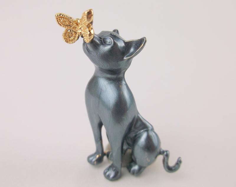 Stunning Enameled Cat Butterfly Brooch (1 of 1)
