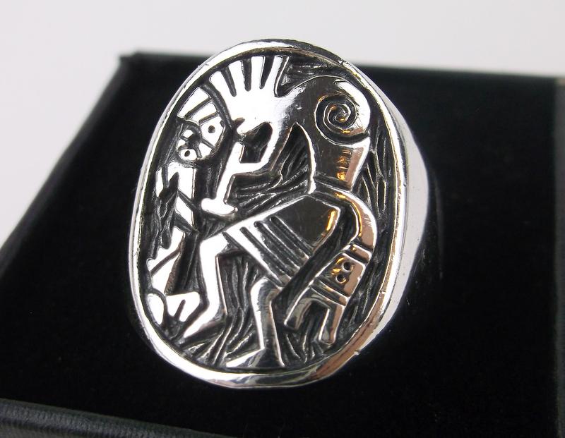New Boxed Heavy Sterling Silver Kokopelli Ring 9 (1 of 2)