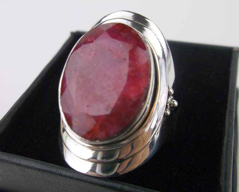 New Boxed Heavy Sterling Silver 20ct Ruby Ring 8 (1 of 2)